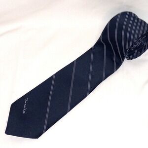 Vintage Oscar de la Renta Striped Necktie Business Career Interview 54" x 3 3/8"